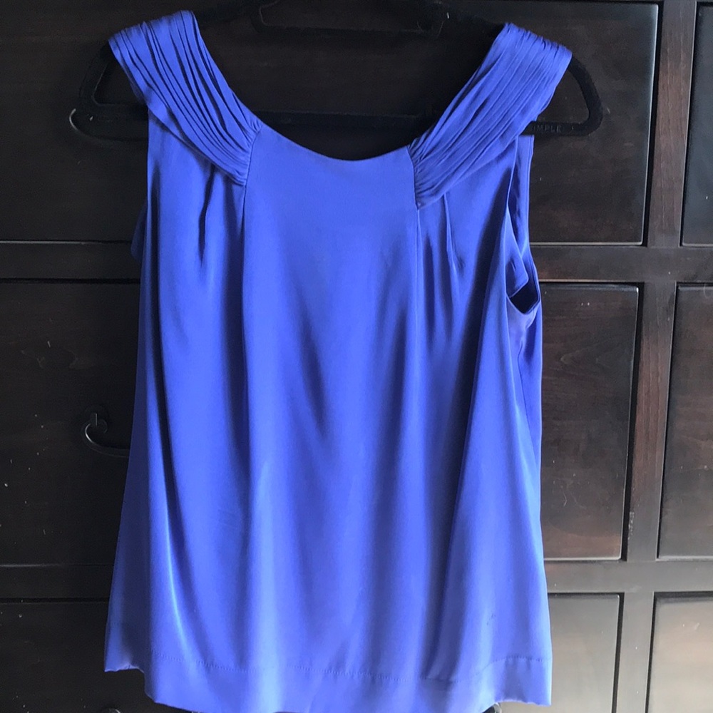 Antonio Melani sillk camisole